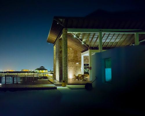 EIG-summer evenings 8 ways to keep outdoor lighting Are You Ready for Summer Evenings? 8 Ways to Keep Outdoor Lighting Safe